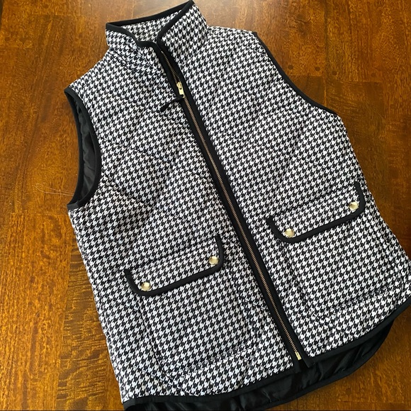 J. Crew Factory Jackets & Blazers - J Crew Houndstooth Puffer Vest